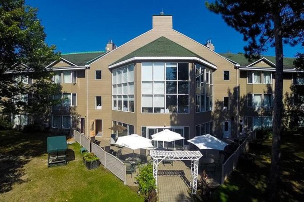 Auberge De La Montagne Coupee Saint Jean De Matha Экстерьер фото