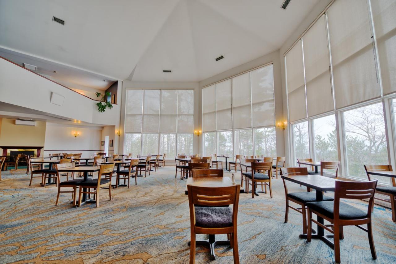 Auberge De La Montagne Coupee Saint Jean De Matha Экстерьер фото