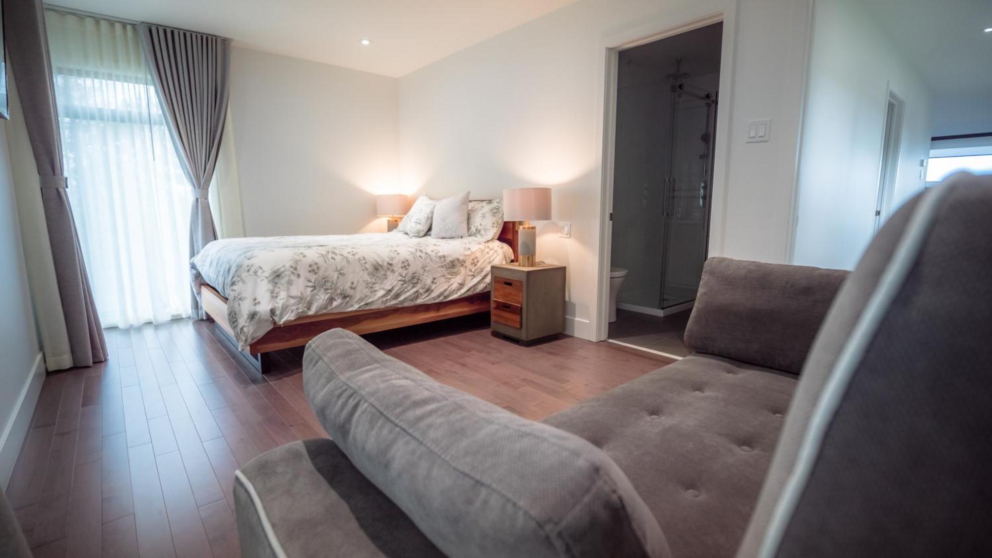 Auberge De La Montagne Coupee Saint Jean De Matha Экстерьер фото